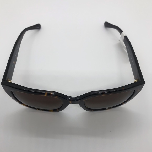 Coach - Picture 4 of 5